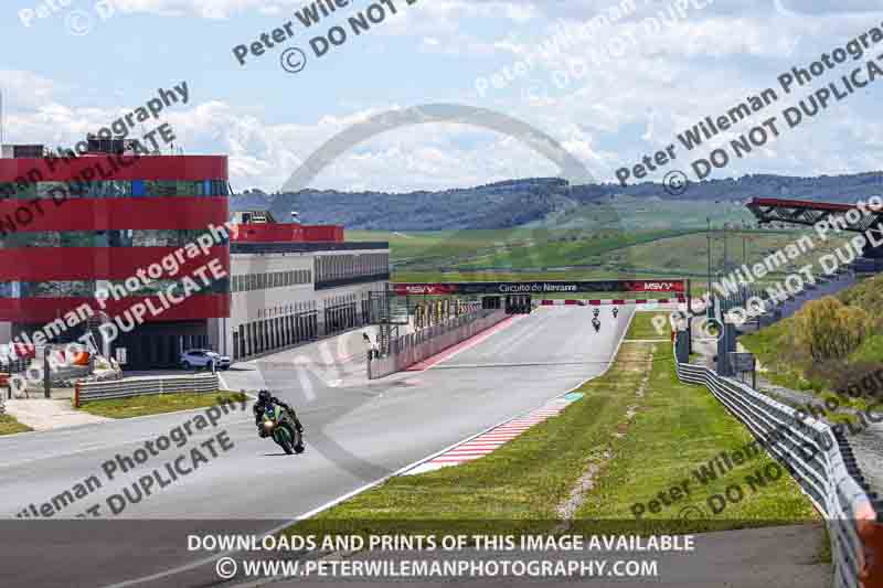 cadwell no limits trackday;cadwell park;cadwell park photographs;cadwell trackday photographs;enduro digital images;event digital images;eventdigitalimages;navarra;no limits trackdays;peter wileman photography;racing digital images;trackday digital images;trackday photos